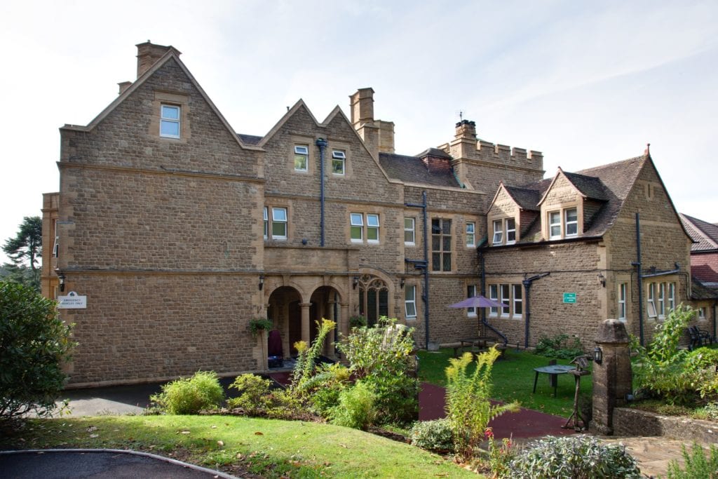 CHD Crest Lodge