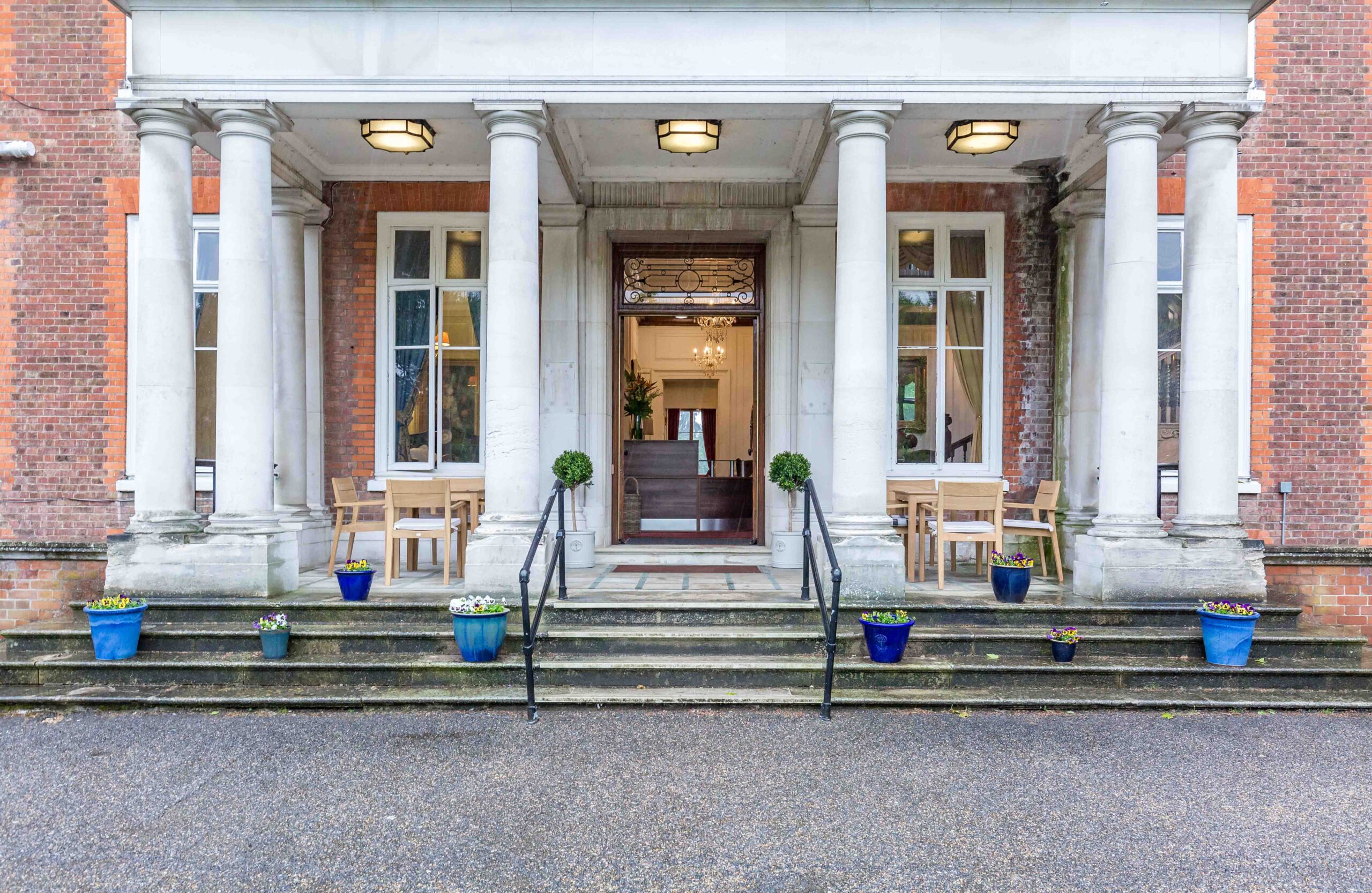 Southgate Beaumont (Barchester) Care Choices
