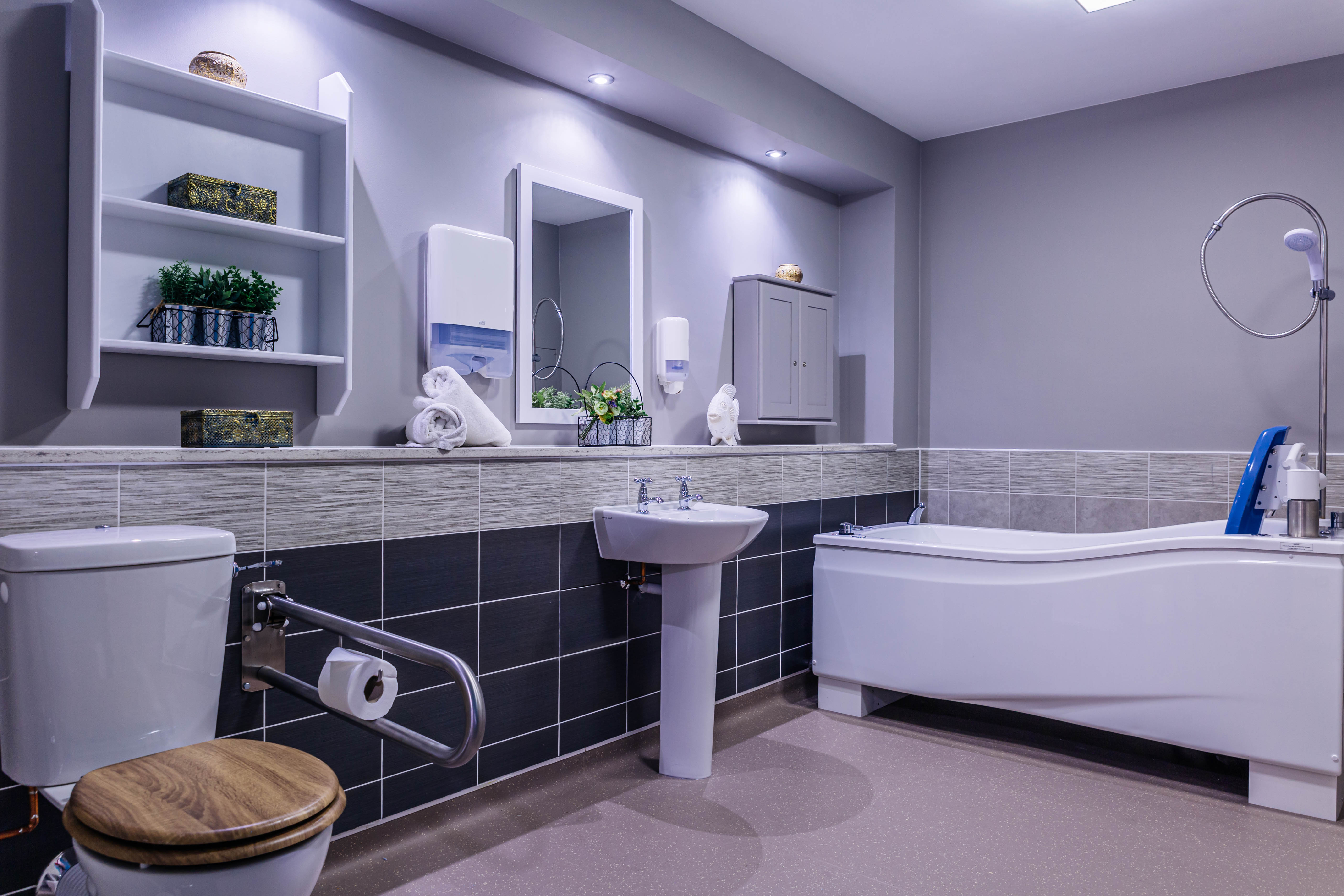 Slider image #8 for Westgate House (Barchester)