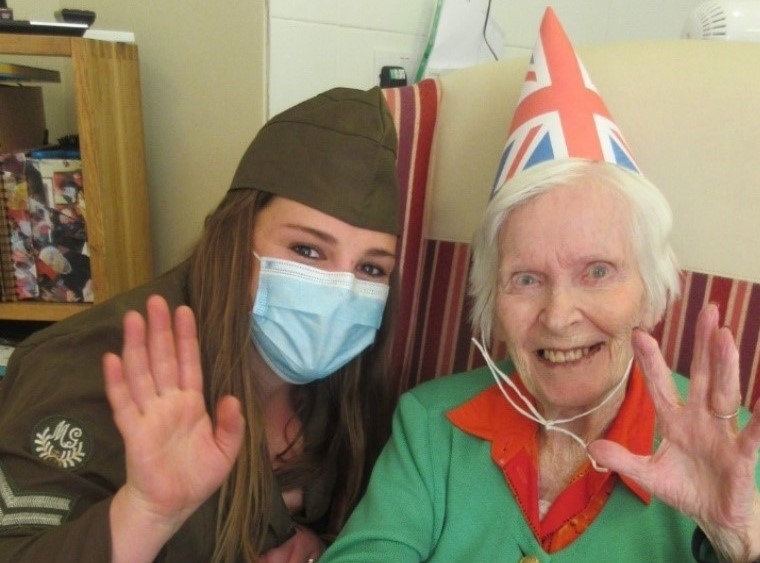 Hill Brow residential VE day fun