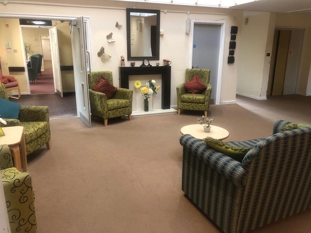 Queensferry Court Lounge