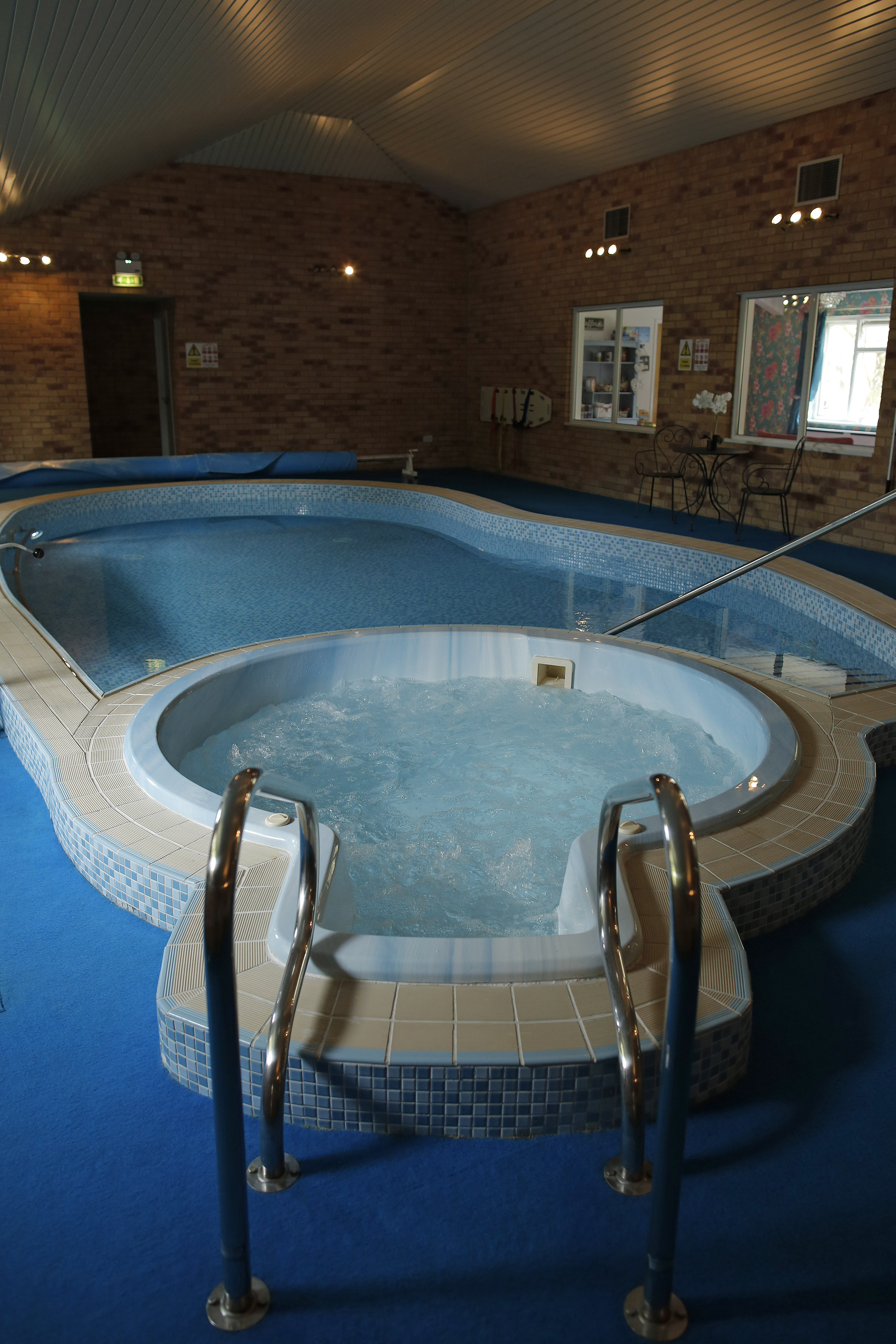 Slider image #3 for Sutton Manor