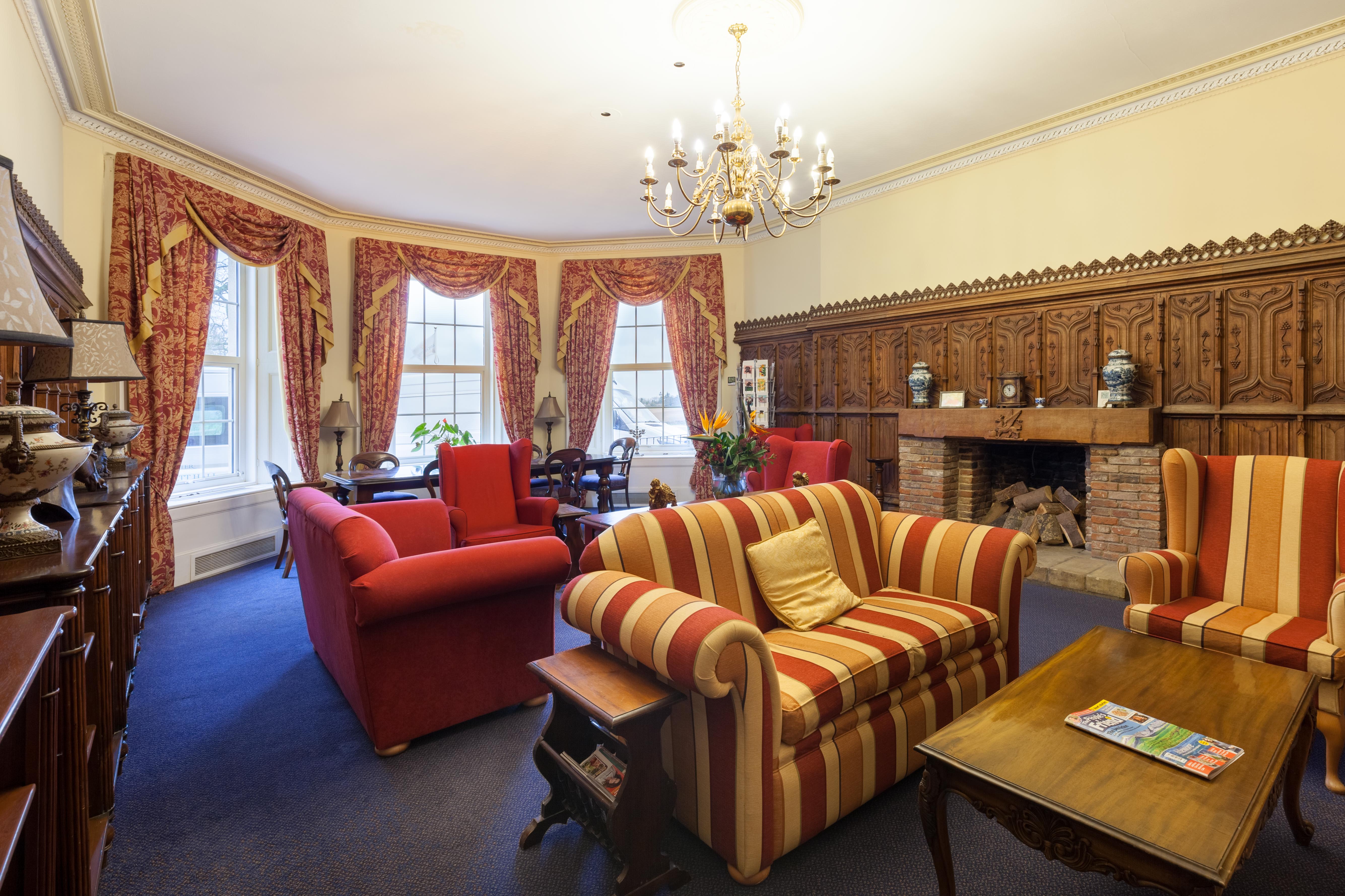 Slider image #5 for Hethersett Hall (Barchester)
