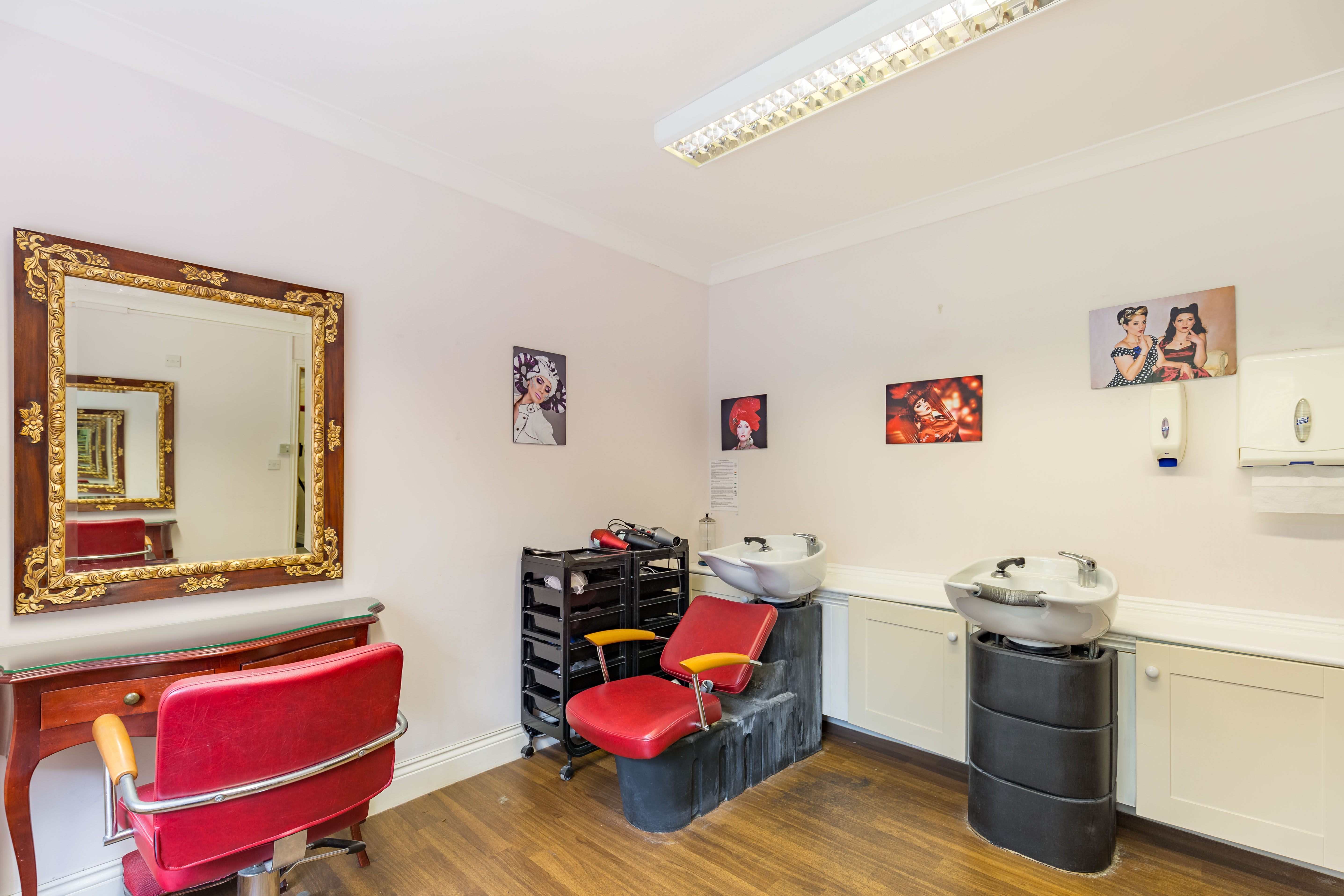 Slider image #1 for Chacombe Park (Barchester)
