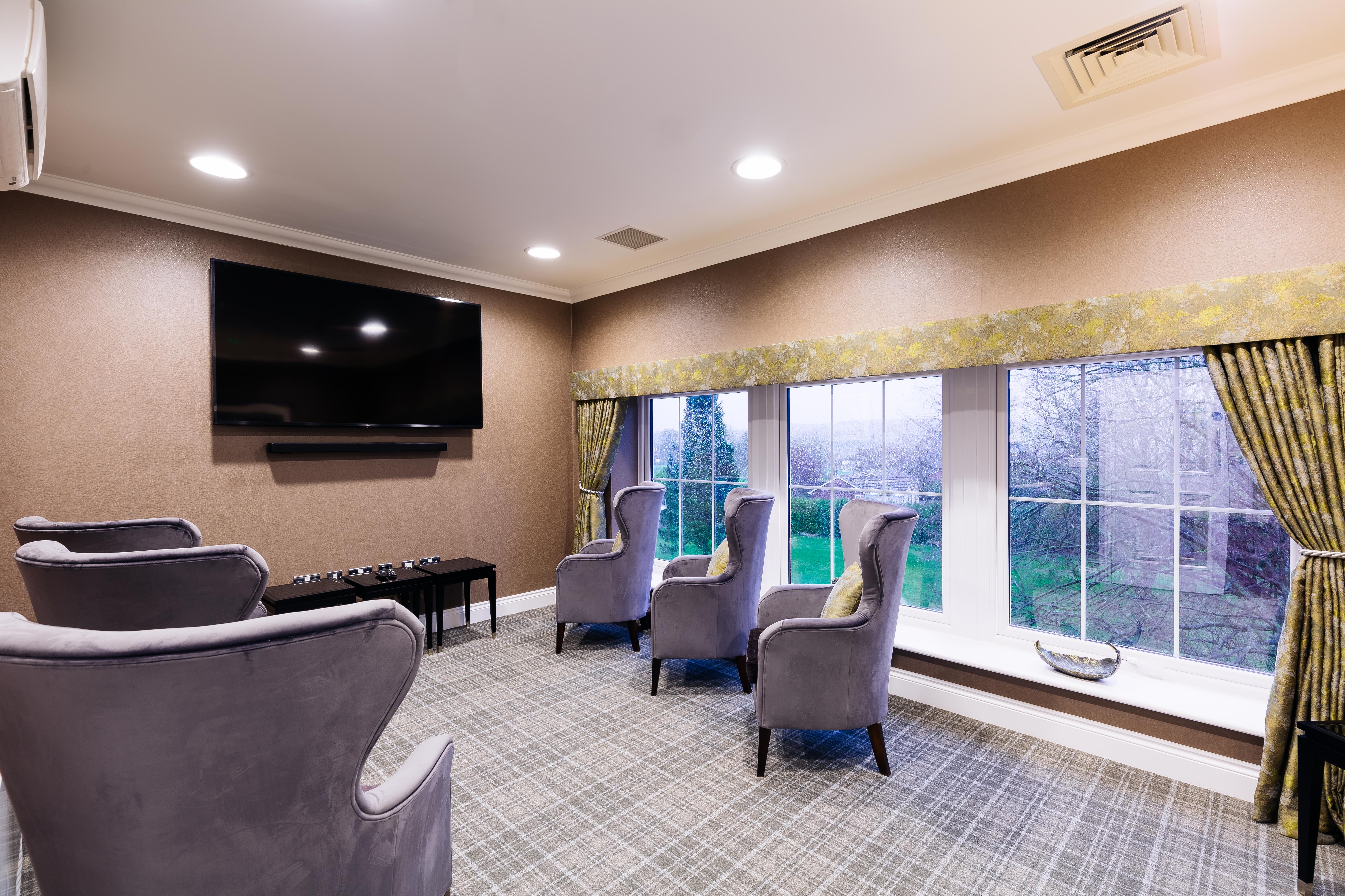 Slider image #6 for Trinity Manor (Barchester)